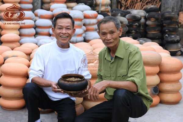 Hoàng Thơ kho cá theo yêu cầu