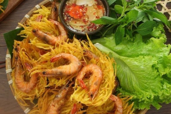 Đặc Sản Bánh Tôm Hồ Tây