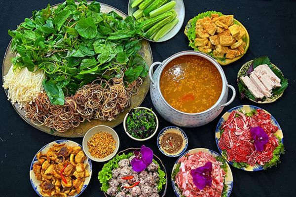 Đặc Sản Hà Nội Tháng 12, lẩu riêu cua