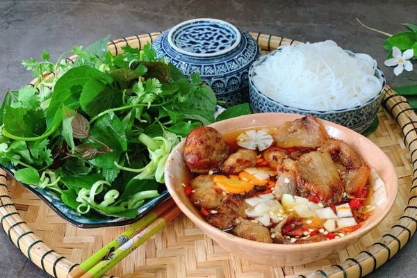 Đặc Sản Hà Nội Tháng 6